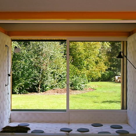 Zicht op natuur vanuit vergaderzaal Creative Wonderland
